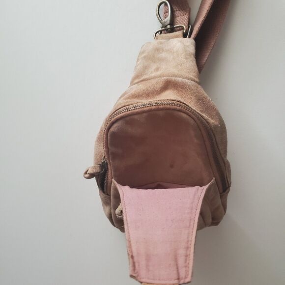 Free People Women’s Hudson Sling Bag Tan Suede Adjustable Strap Crossbody Brass - Picture 6 of 11